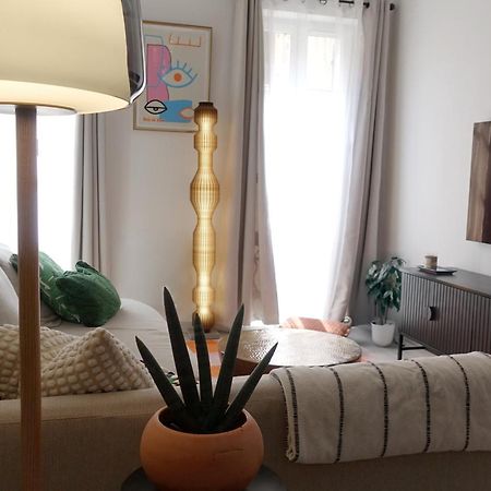 Beau Loft Au Coeur De Toulon Apartment Bagian luar foto